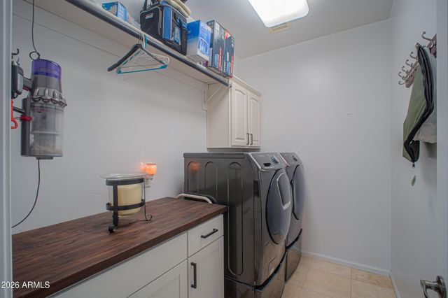 2044 W OLNEY Avenue, Phoenix, AZ 85041