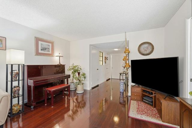 5435 Cribari Grn, San Jose, CA 95135
