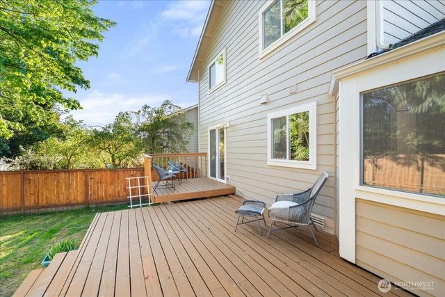 1416 218th Place SW, Lynnwood, WA 98036