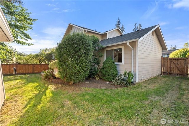 1416 218th Place SW, Lynnwood, WA 98036