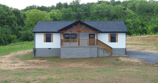 797 Smith Bend Ln, Gainesboro, TN 38562