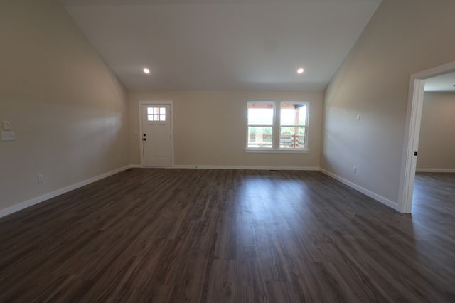 797 Smith Bend Ln, Gainesboro, TN 38562