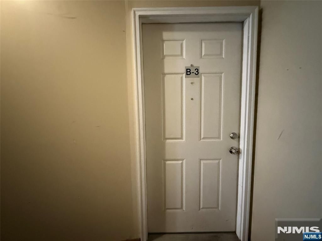 600 N 6th, Newark, NJ 07107