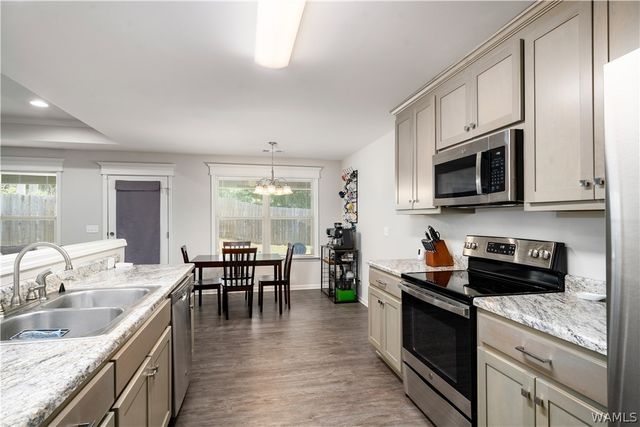 7415 HUNTLAND, Cottondale, AL 35453