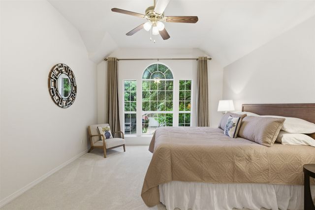 2218 Ash Grove Way, Dallas, TX 75228
