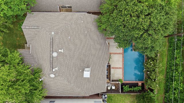 2218 Ash Grove Way, Dallas, TX 75228