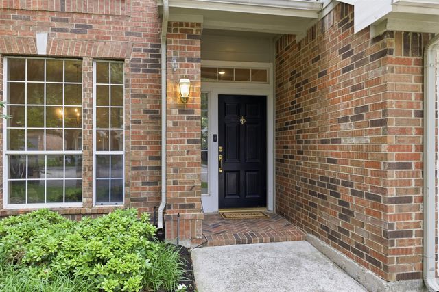 2218 Ash Grove Way, Dallas, TX 75228