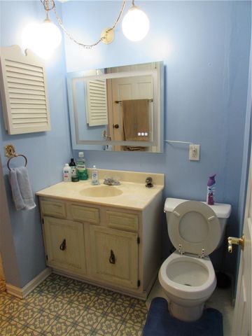 1706 Abraham St, Mckeesport, PA 15132