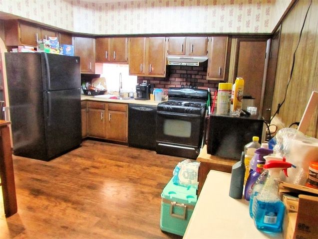 1706 Abraham St, Mckeesport, PA 15132