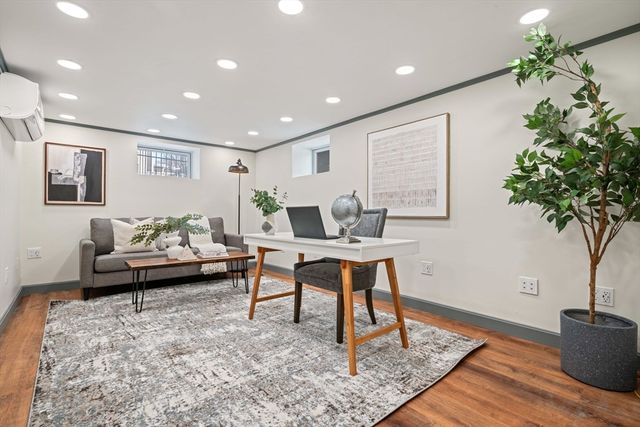 104 Myrtle Ave, Wakefield, MA 01880