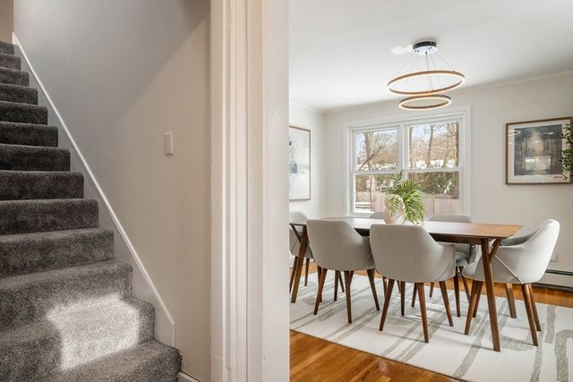 104 Myrtle Ave, Wakefield, MA 01880