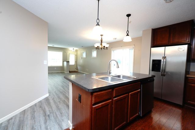 15615 60th Avenue N, Plymouth, MN 55446