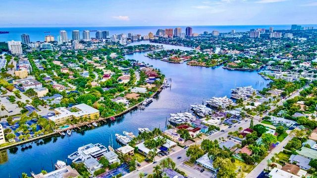 815 Middle River Drive 114, Fort Lauderdale, FL 33304