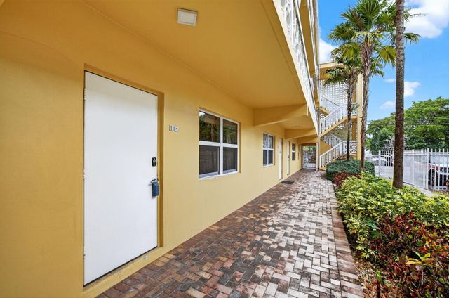 815 Middle River Drive 114, Fort Lauderdale, FL 33304
