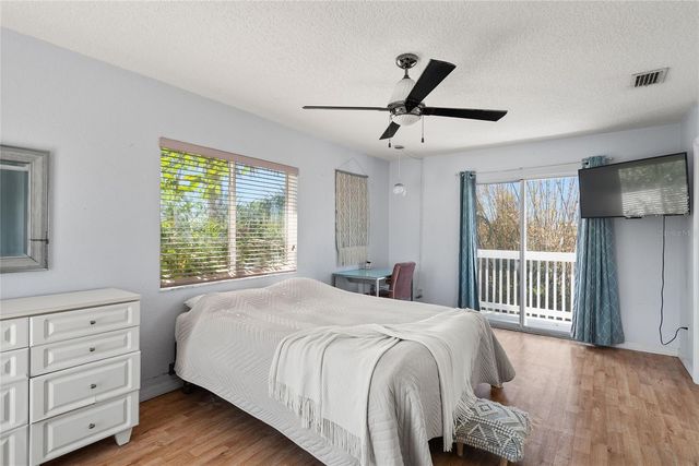 1422 N ATLANTIC AVENUE, New Smyrna Beach, FL 32169