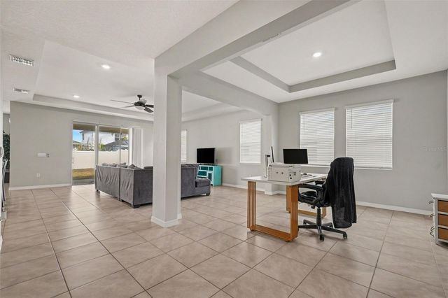 528 OCEAN SPRAY DRIVE, Ruskin, FL 33570