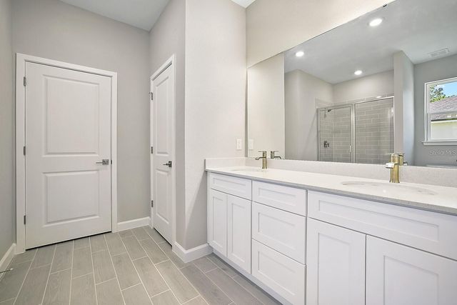 1011 KISMET PARKWAY W, Cape Coral, FL 33993