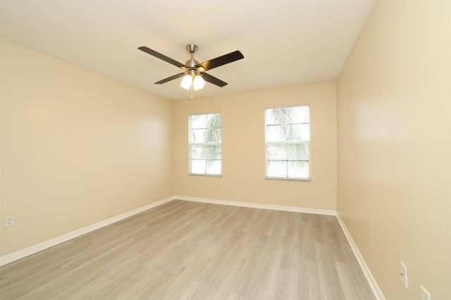 4240 San Marino Boulevard 304, West Palm Beach, FL 33409