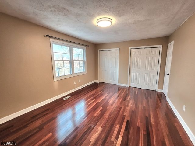 250 Riva Dr, Mansfield Twp., NJ 07840