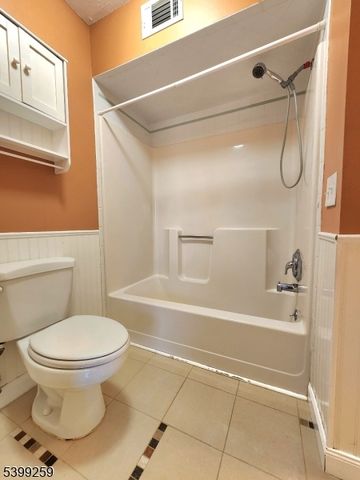 250 Riva Dr, Mansfield Twp., NJ 07840