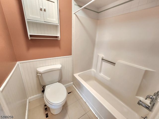 250 Riva Dr, Mansfield Twp., NJ 07840