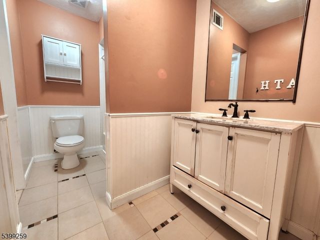 250 Riva Dr, Mansfield Twp., NJ 07840