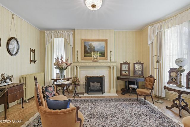 1335 S Main Street, Carthage, MO 64836