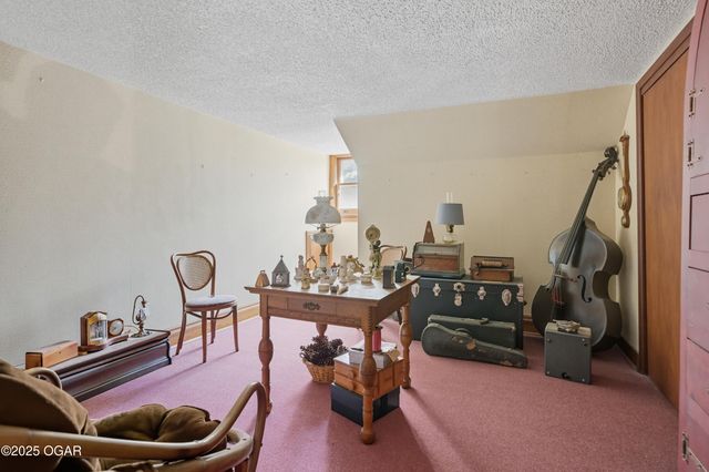 1335 S Main Street, Carthage, MO 64836