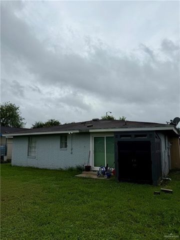 820 S 21st Avenue, Edinburg, TX 78539