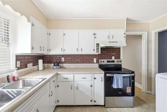 27 Hilltop Lane, Toccoa, GA 30577