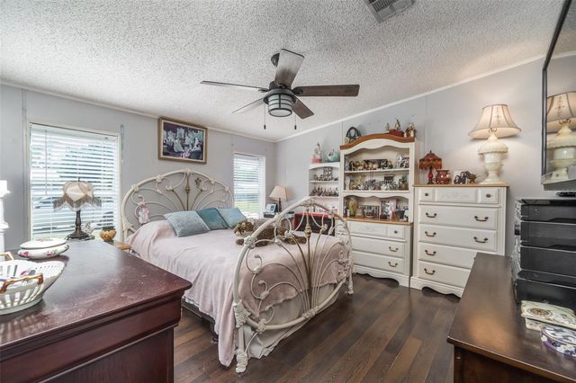 14926 DOUGLAS STREET, Dade City, FL 33525