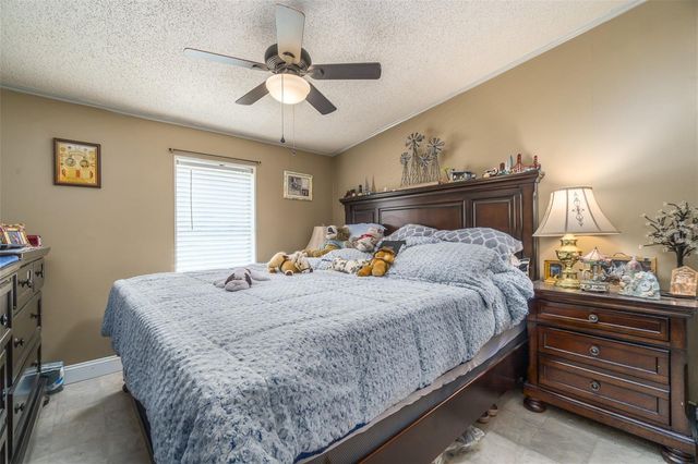 14926 DOUGLAS STREET, Dade City, FL 33525