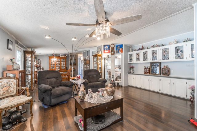 14926 DOUGLAS STREET, Dade City, FL 33525