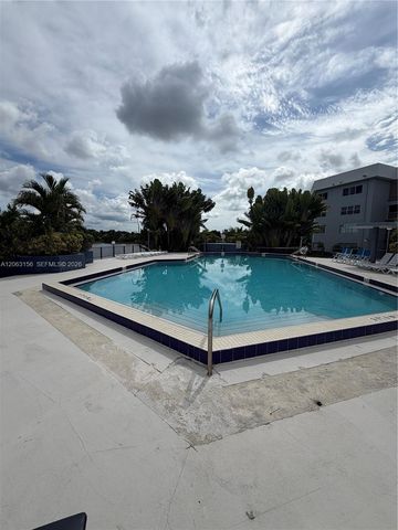 873 NE 195th Street 107, Miami, FL 33179