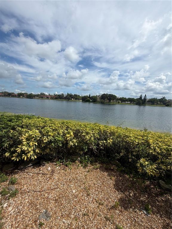 873 NE 195th Street 107, Miami, FL 33179
