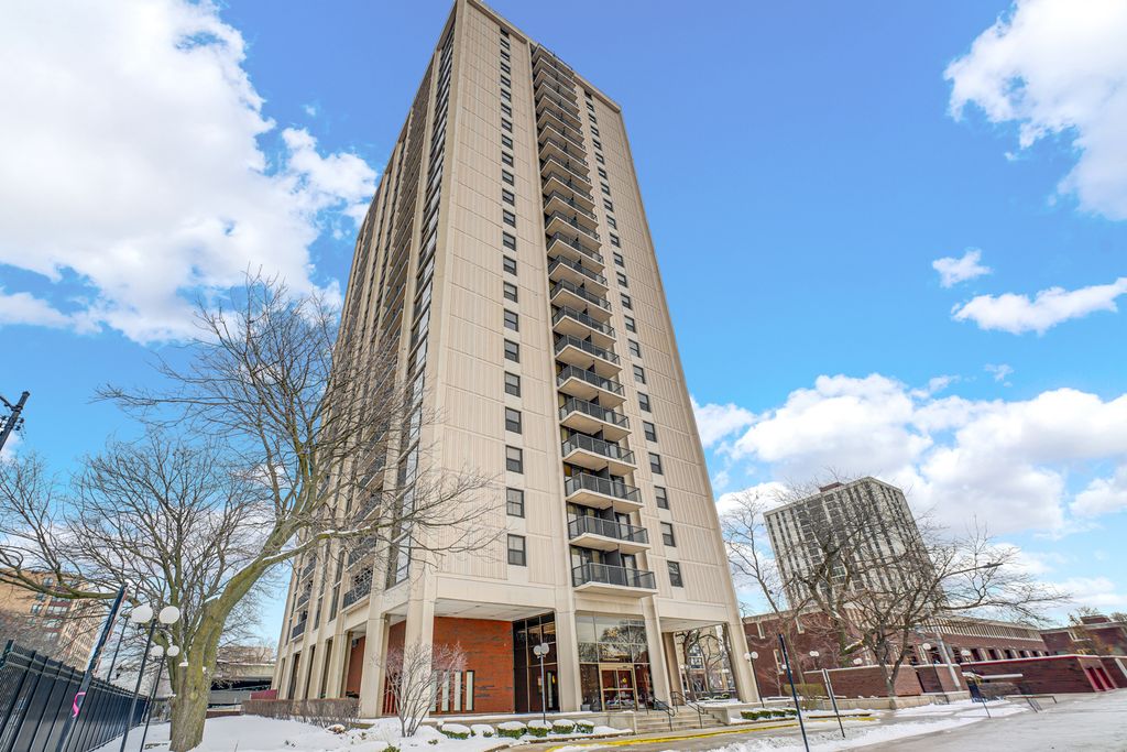 2605 S Indiana Avenue 402, Chicago, IL 60616