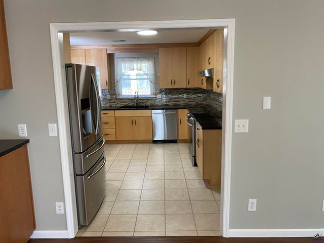 1716 Green Streets, Warner Robins, GA 31093