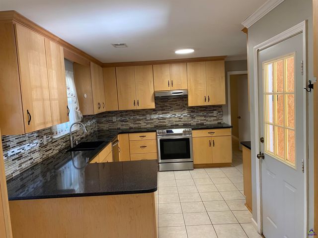 1716 Green Streets, Warner Robins, GA 31093