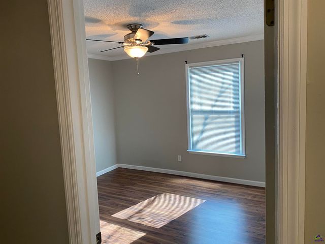 1716 Green Streets, Warner Robins, GA 31093