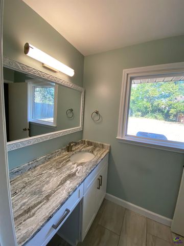 1716 Green Streets, Warner Robins, GA 31093