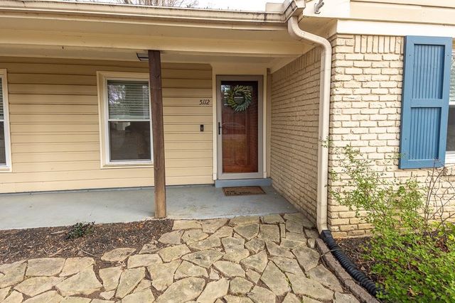 5112 WHITECLIFF DR, Memphis, TN 38117