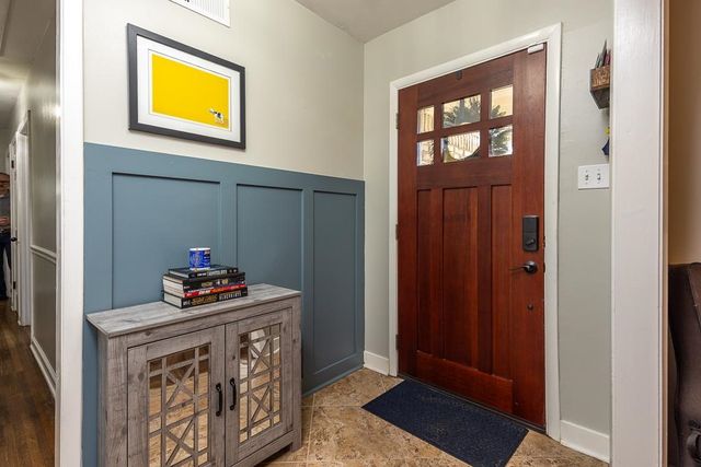 5112 WHITECLIFF DR, Memphis, TN 38117