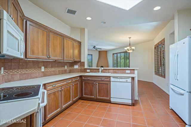 13780 E Langtry Lane, Tucson, AZ 85747