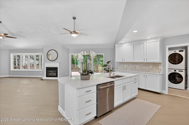 9103 Bridge Street, Dimondale, MI 48821