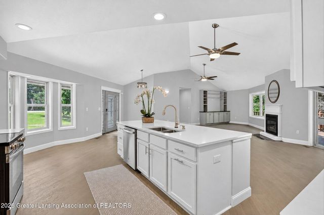 9103 Bridge Street, Dimondale, MI 48821