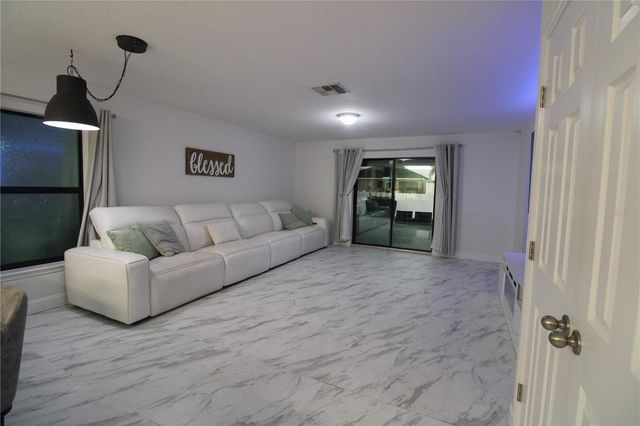 600 SWALLOWTAIL DRIVE, Haines City, FL 33844