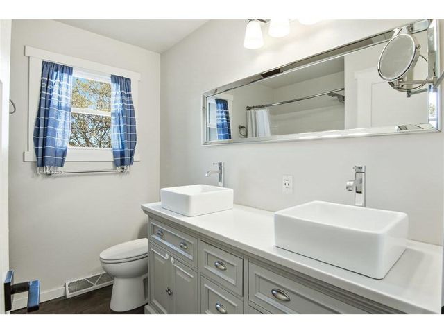 2921 La Salle Street, Eau Claire, WI 54703