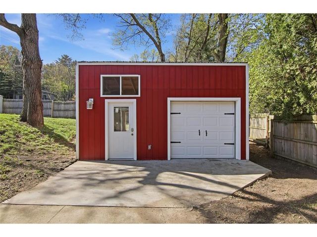 2921 La Salle Street, Eau Claire, WI 54703