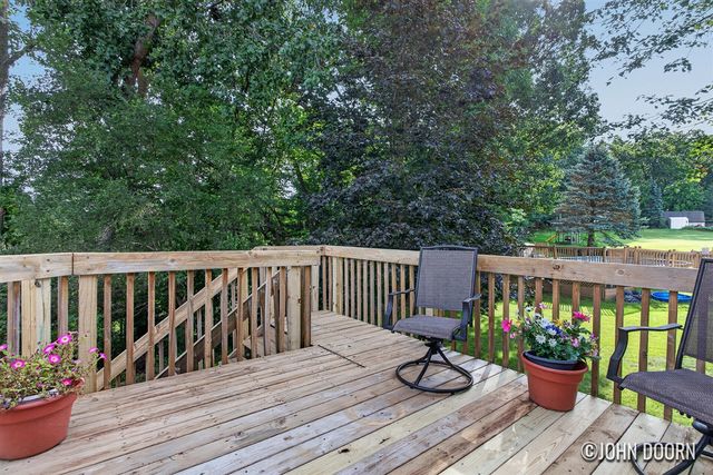 4808 Paramount Drive, Grand Rapids, MI 49525