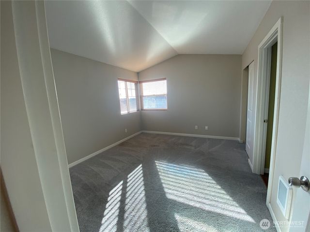 19905 100th Avenue Ct E, Graham, WA 98338